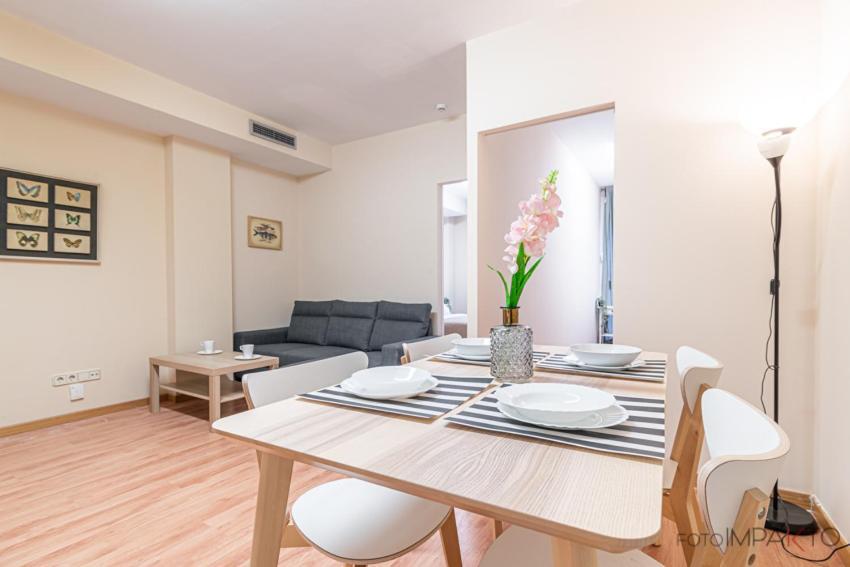 #10Oca7 - Apartamento En Vista Alegre Madryt Zewnętrze zdjęcie